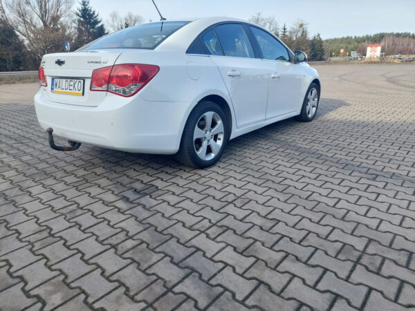 Chevrolet Cruze - obrazek 6