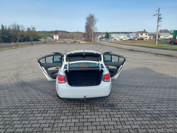 Chevrolet Cruze - obrazek 2