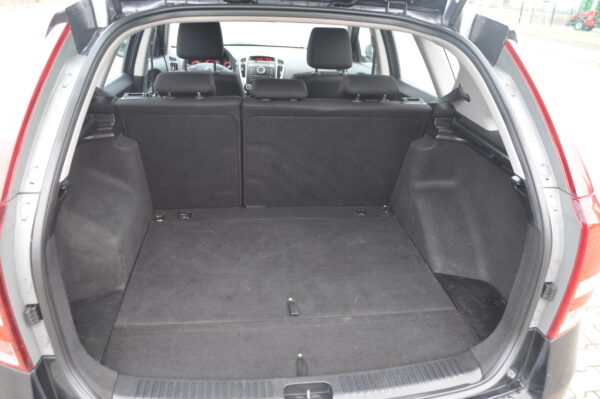 Kia ceed kombi benzyna - obrazek 18