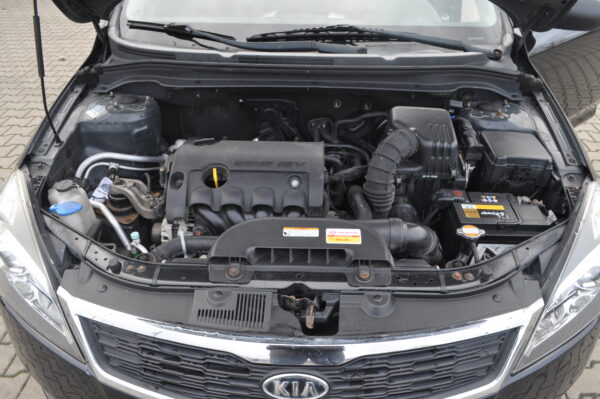 Kia ceed kombi benzyna - obrazek 17