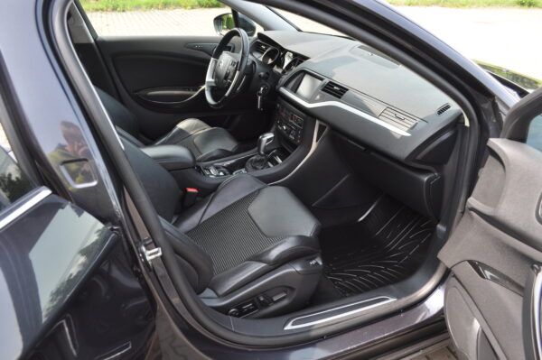 Citroen C5 - obrazek 9
