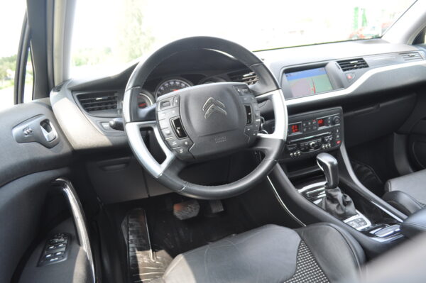 Citroen C5 - obrazek 11