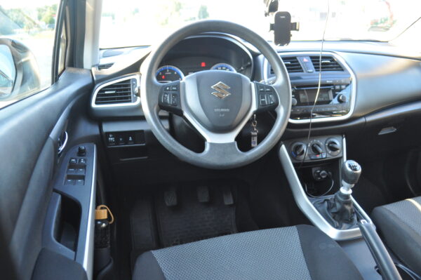 Suzuki sx4 bdb Stan - obrazek 10