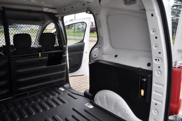 Citroen Berlingo trzy osobowy - obrazek 11