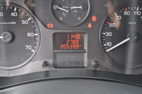 Citroen Berlingo trzy osobowy - obrazek 15