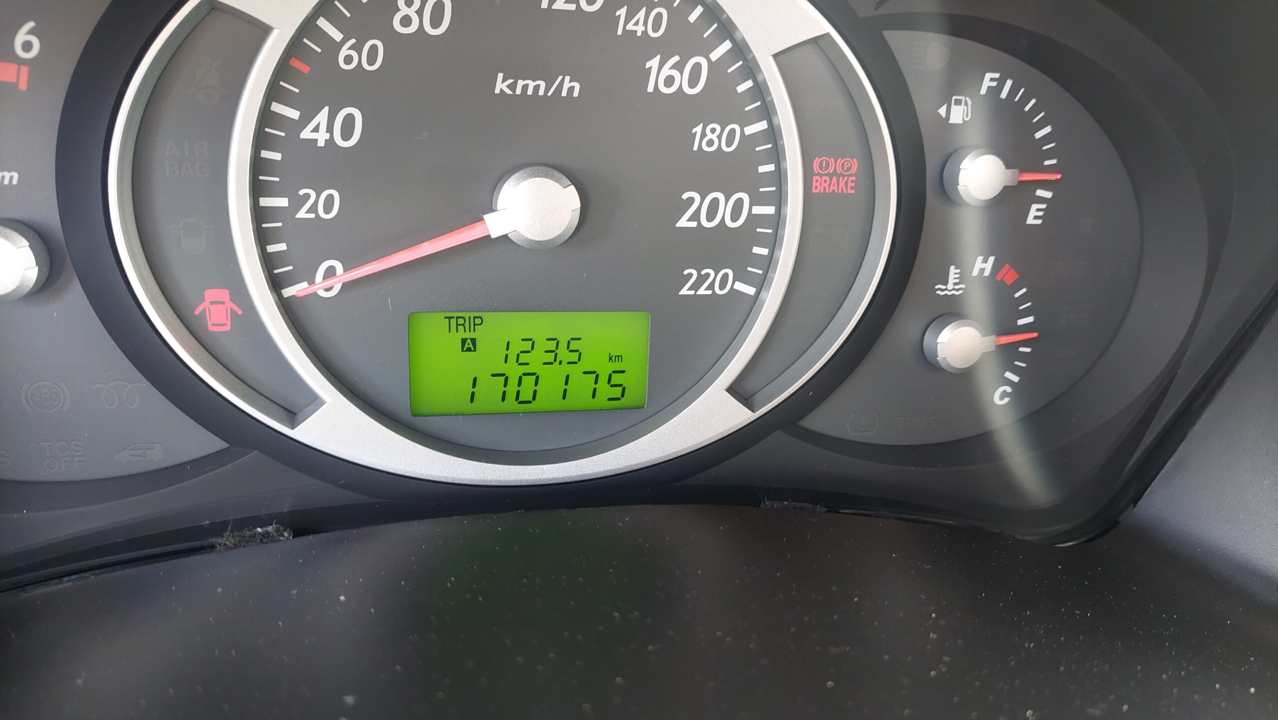 Hyundai Tucson 4x4 2.0 diesel 2006r - obrazek 11