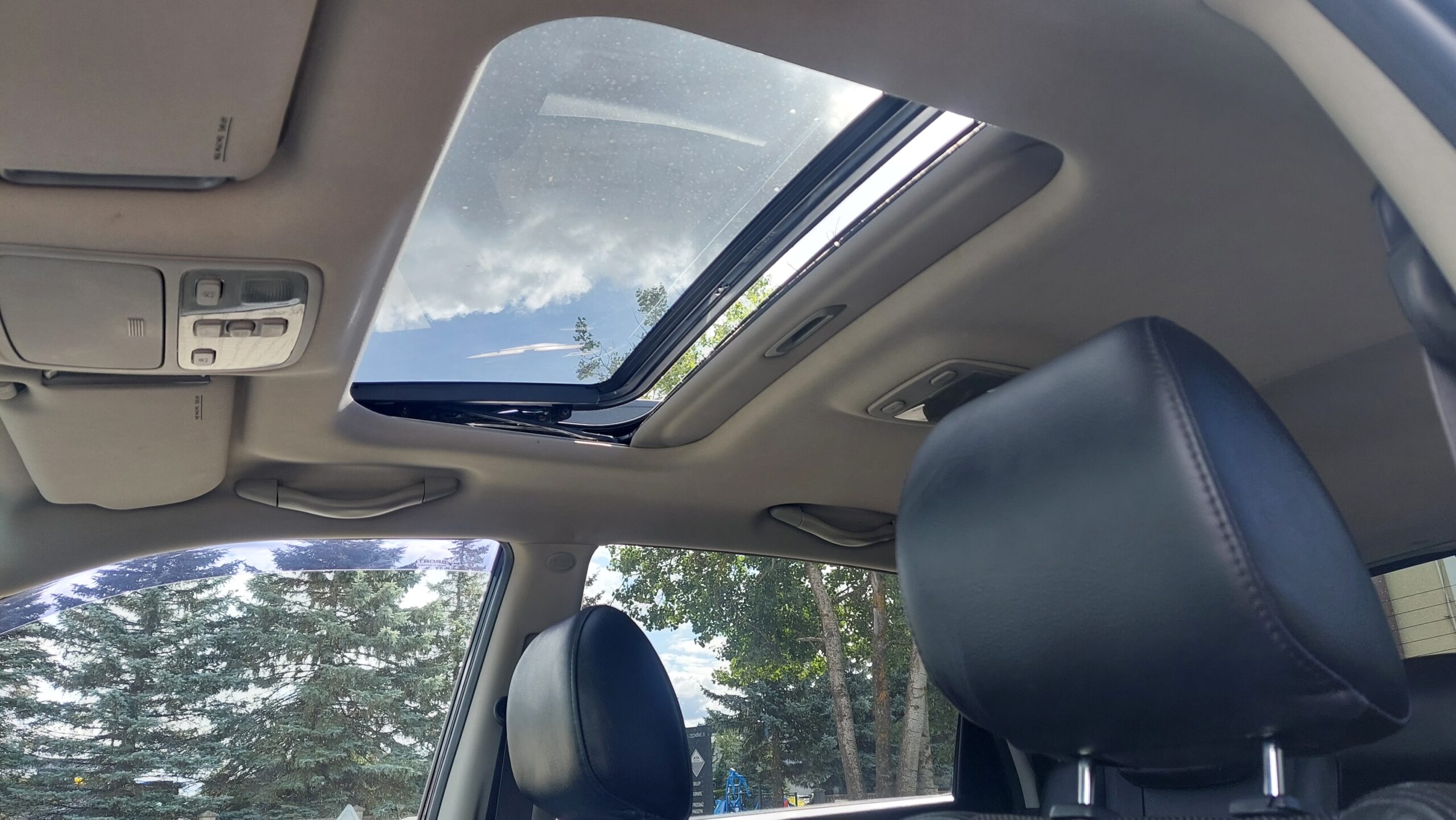 Hyundai Tucson 4x4 2.0 diesel 2006r - obrazek 9