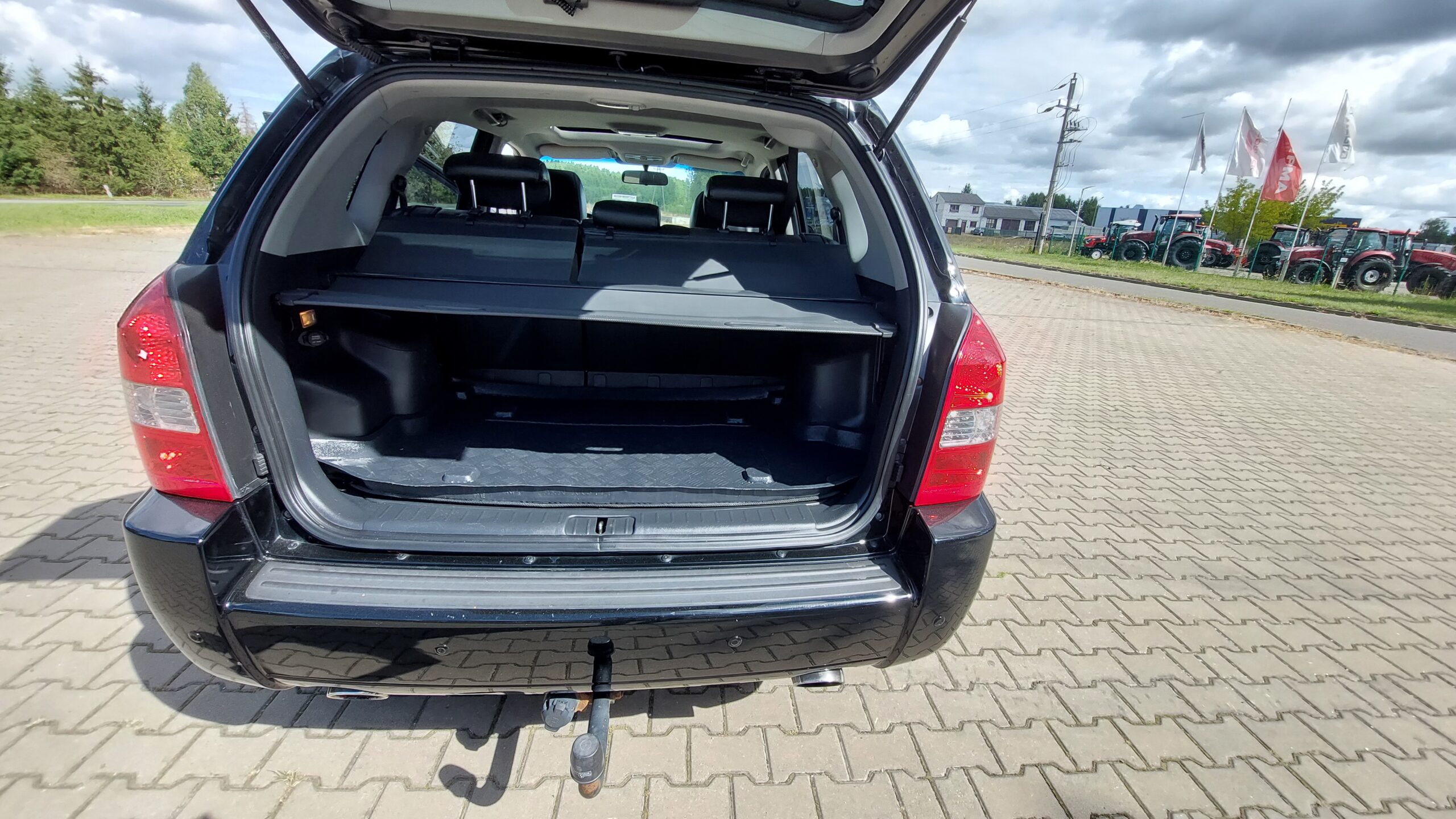 Hyundai Tucson 4x4 2.0 diesel 2006r - obrazek 7