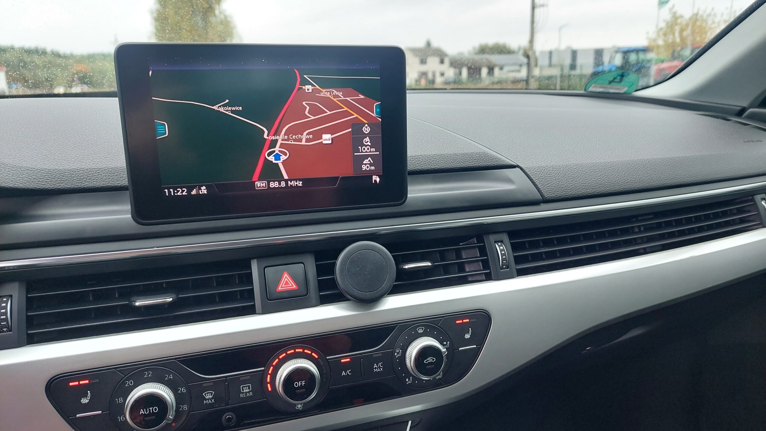 Audi A4 B9 2017r 150 koni automat - obrazek 12