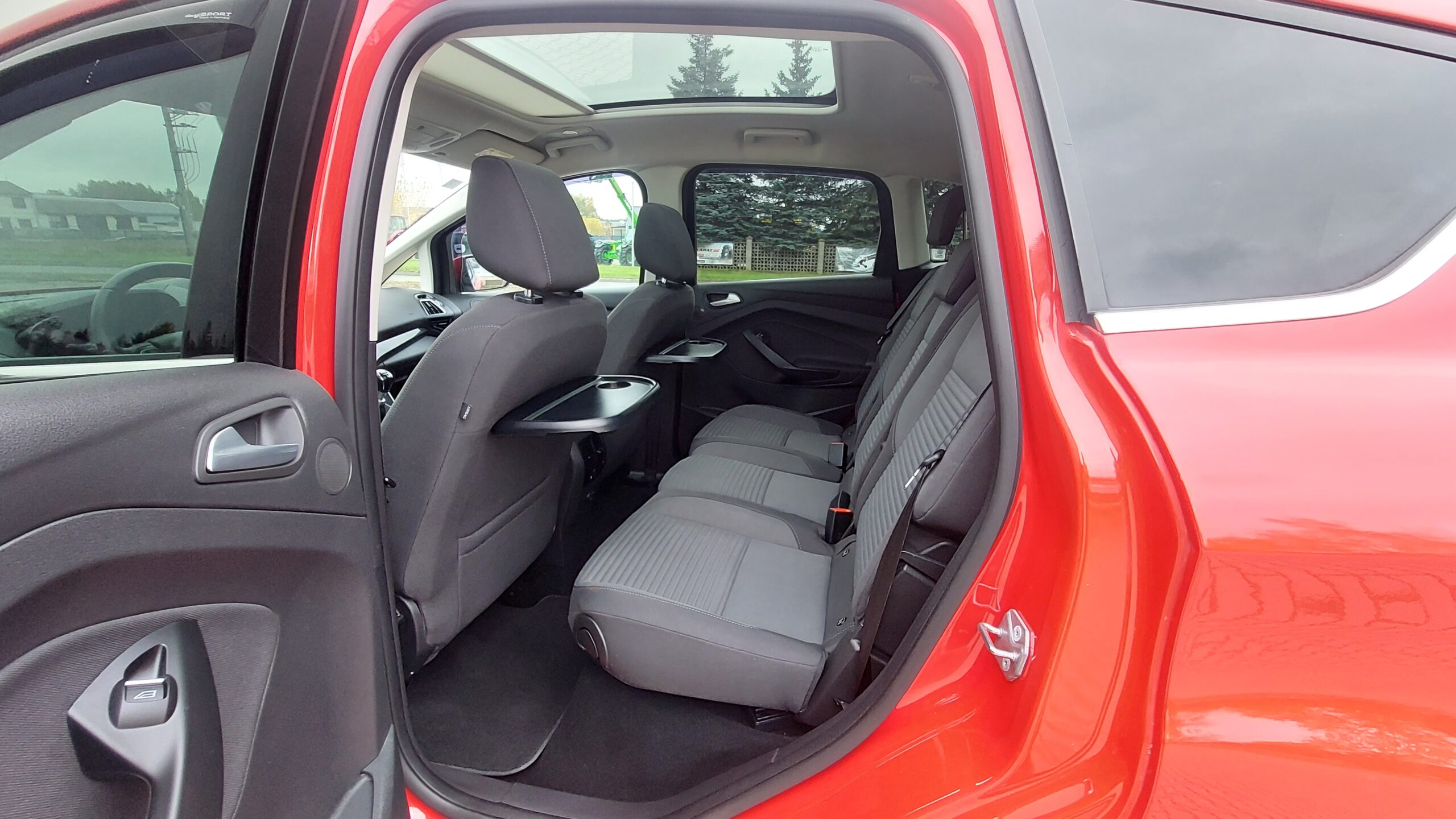 Ford C-Max 1.5 benzyna 2015r Perfekcyjny Stan - obrazek 22