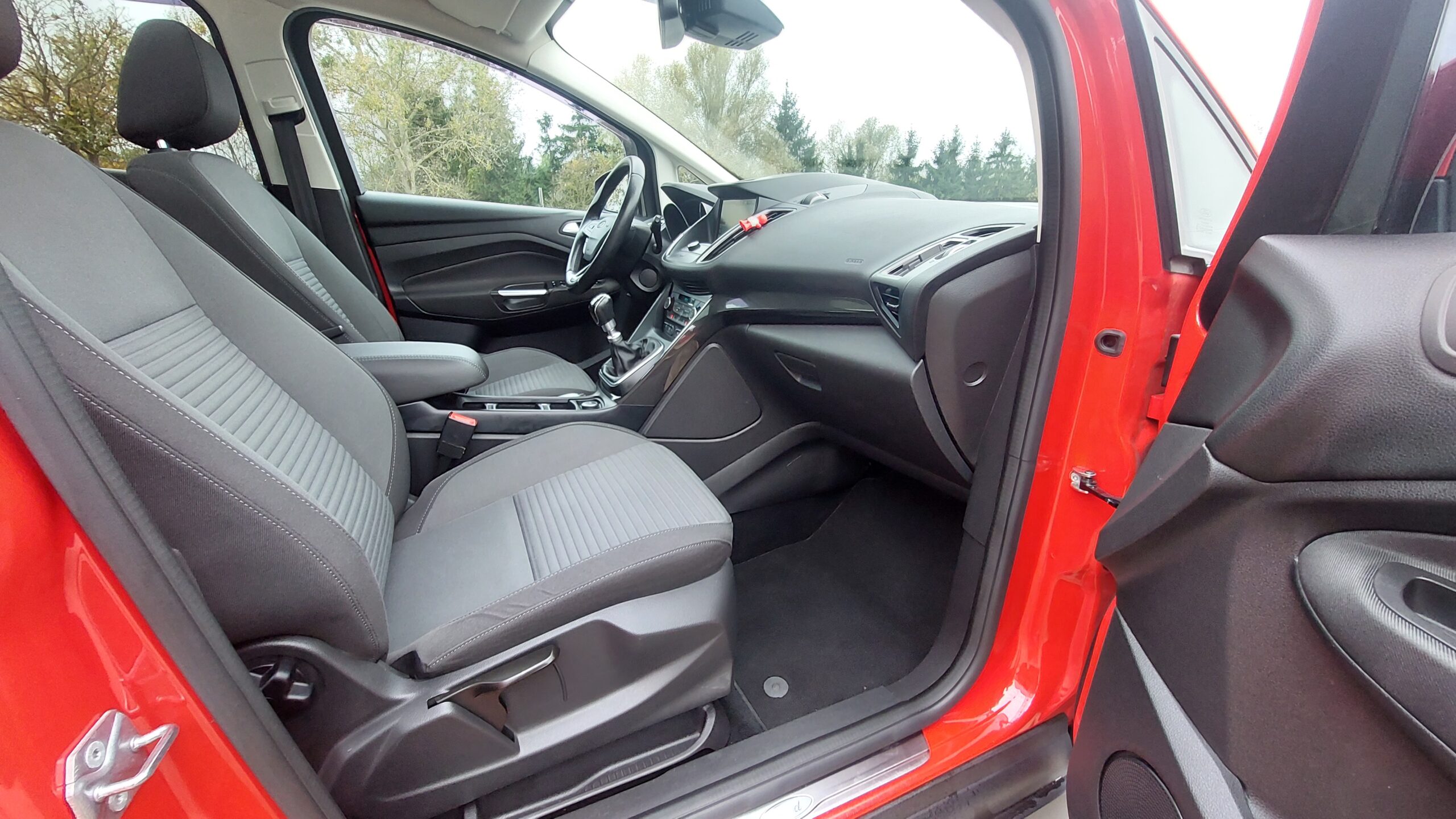 Ford C-Max 1.5 benzyna 2015r Perfekcyjny Stan - obrazek 20