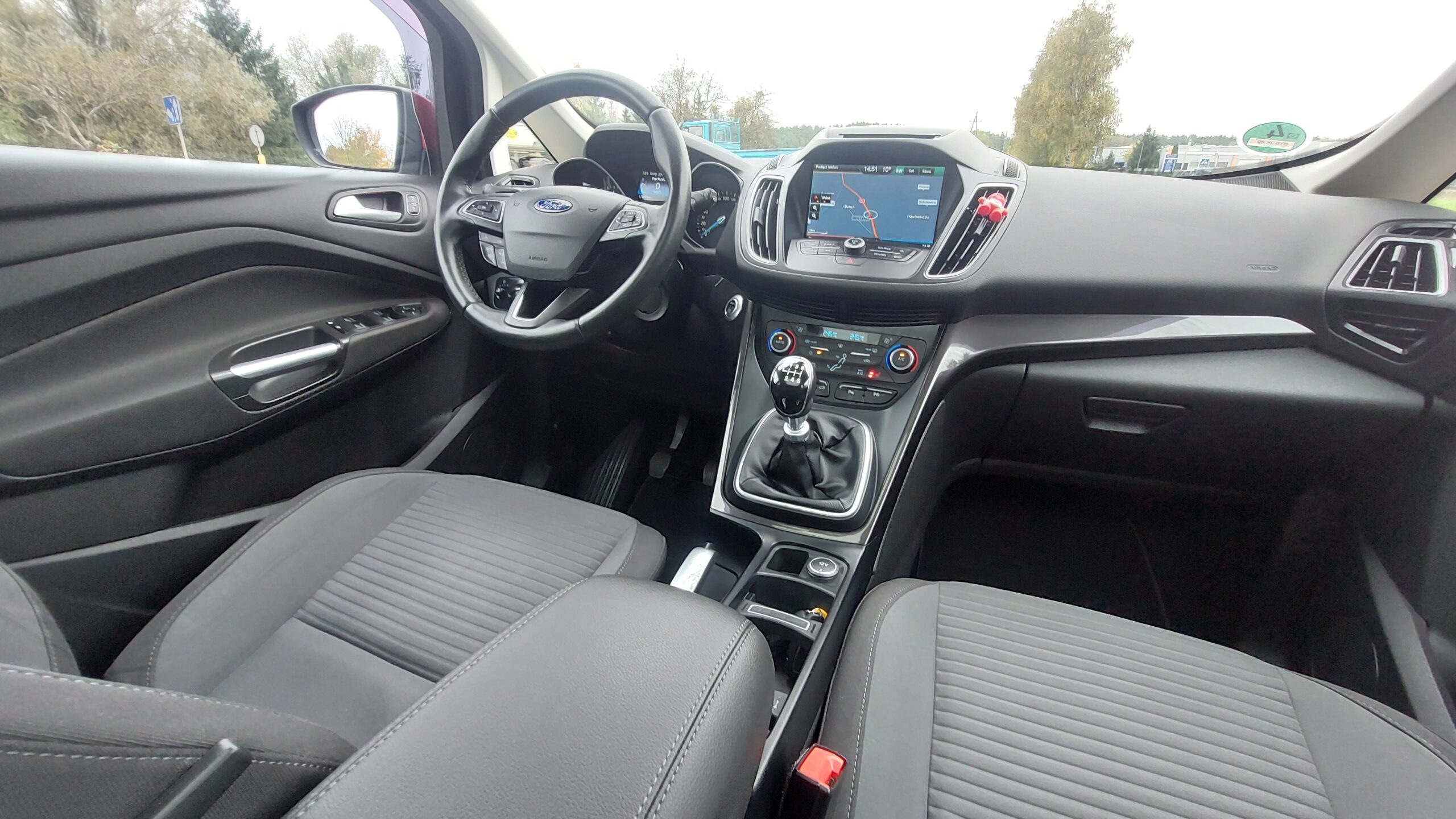 Ford C-Max 1.5 benzyna 2015r Perfekcyjny Stan - obrazek 18