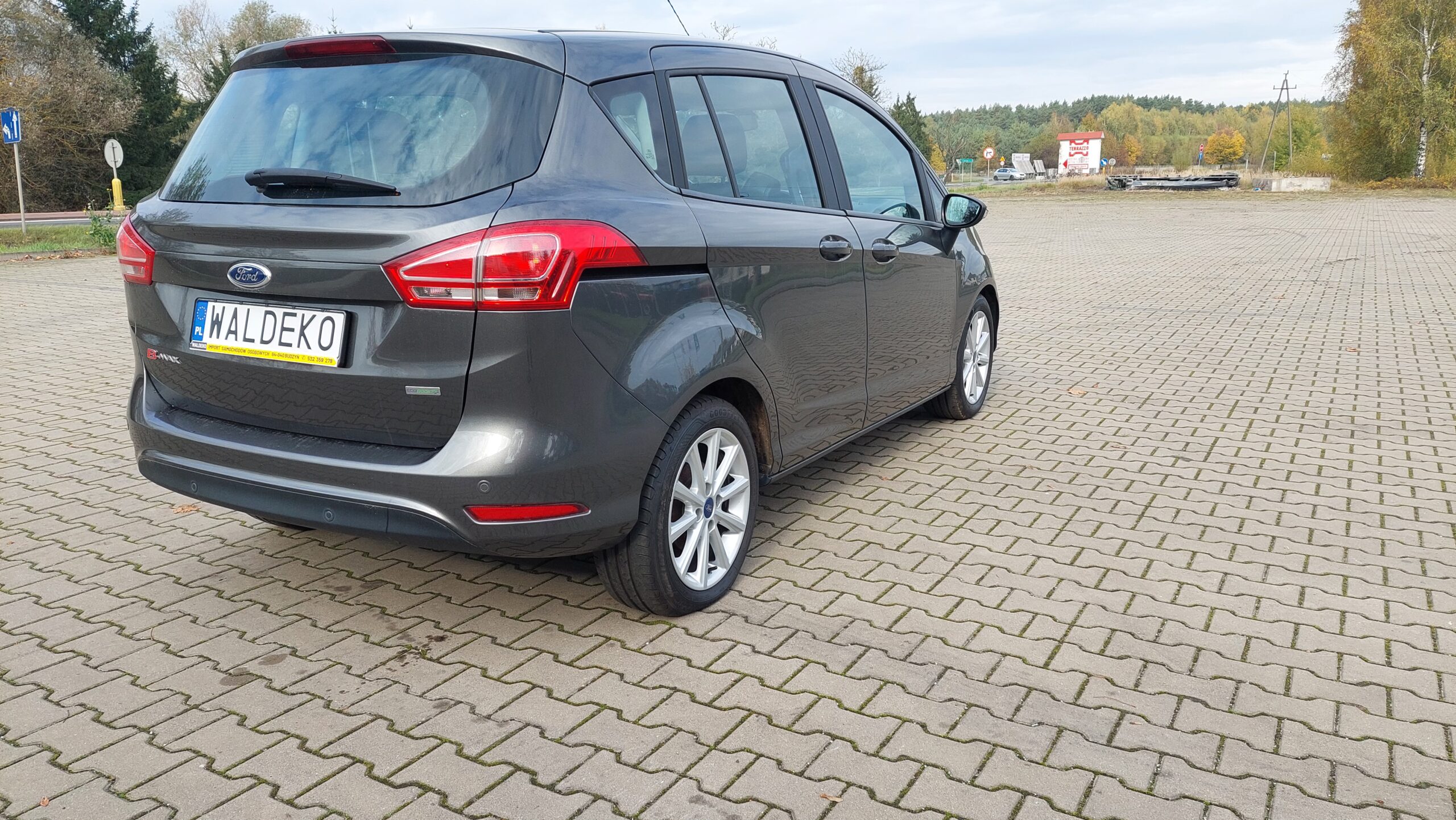 Ford B-Max 2017r benzyna mały przebieg - obrazek 23
