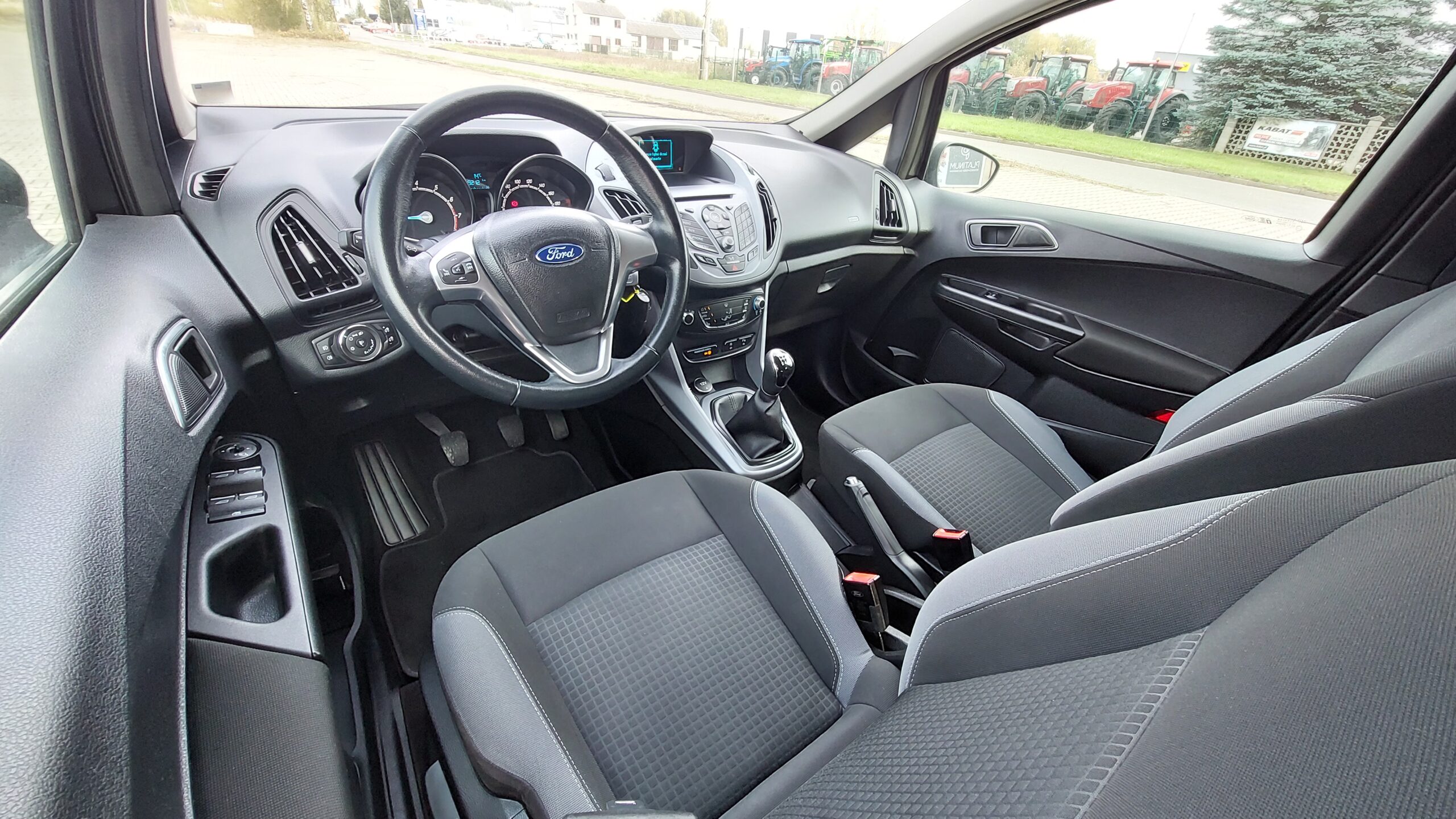 Ford B-Max 2017r benzyna mały przebieg - obrazek 25