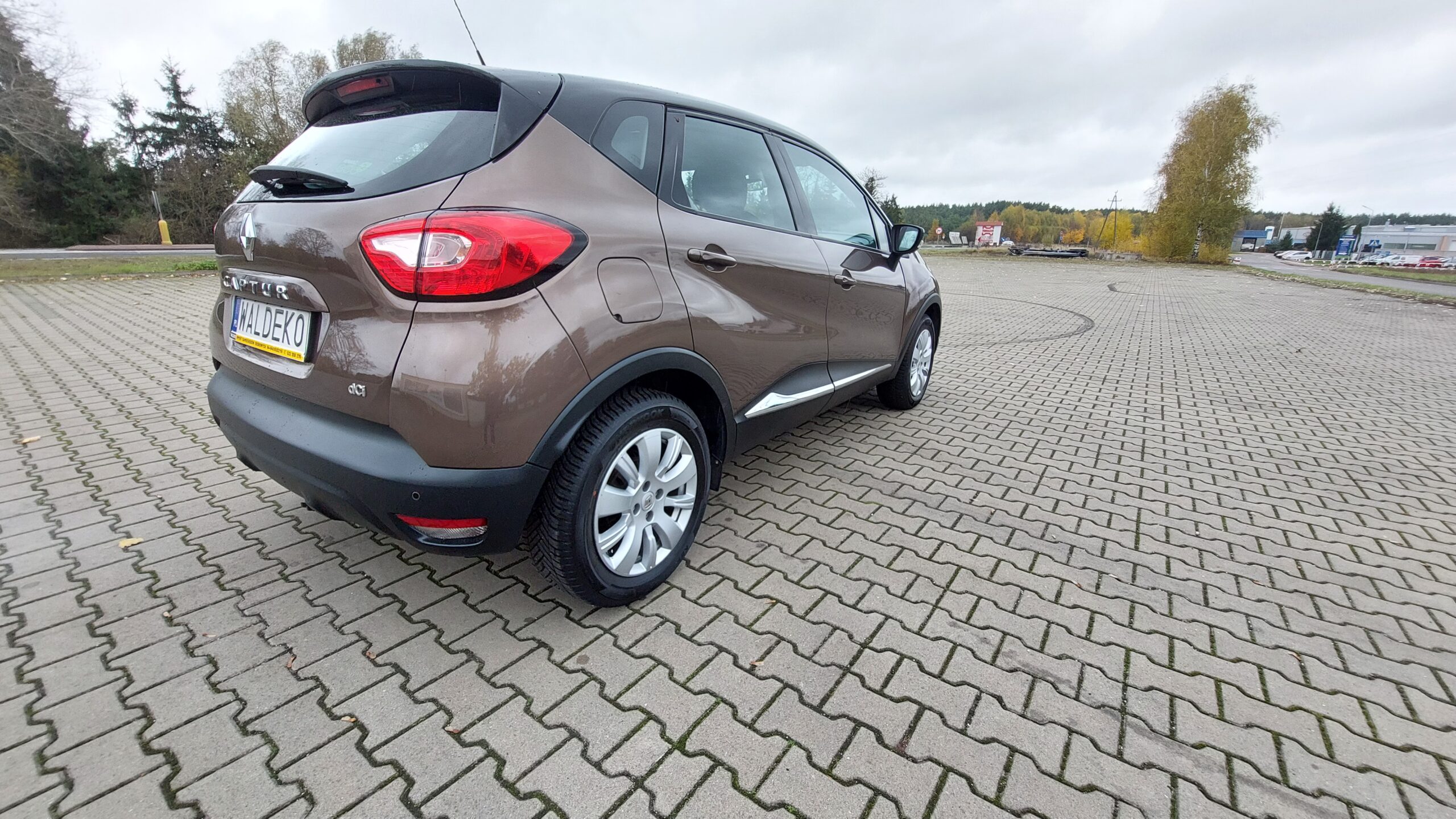Renault Captur 1.5 Diesel 2015r Super Stan - obrazek 3